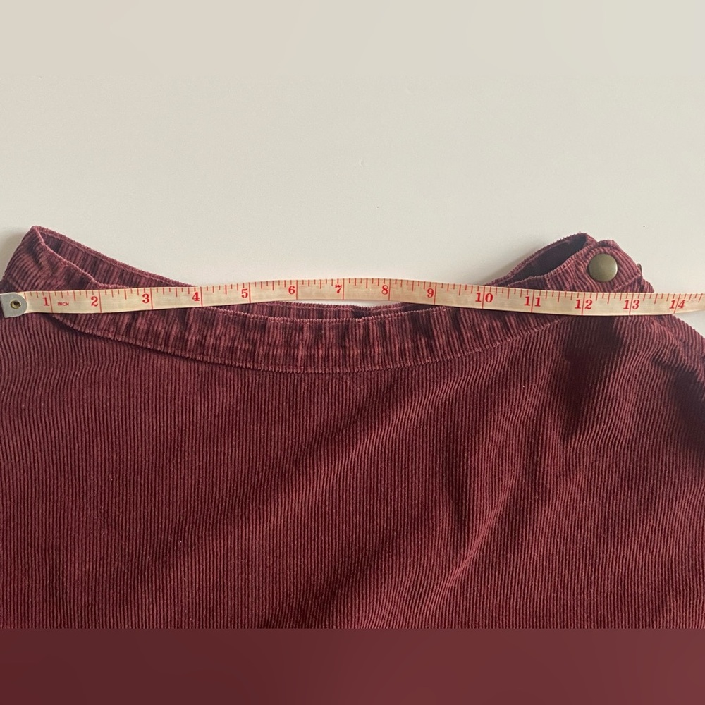 Original American Apparel Corduroy Burgundy Skater Skirt - Picture 5 of 7